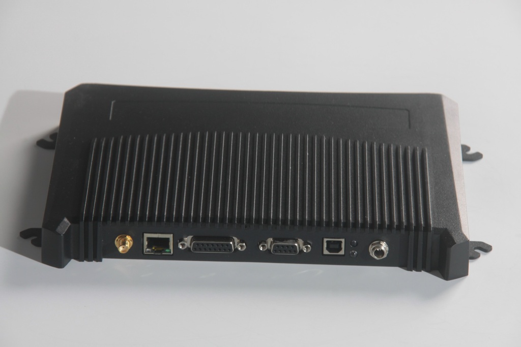 RFID UHF 高性能 4 通道固定式读写器