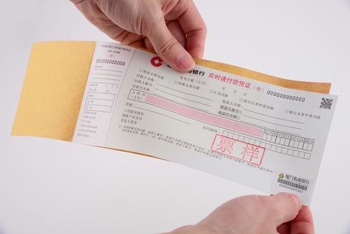 反篡改的反机票乘客RFID票UHF标签银行检查帐单标签