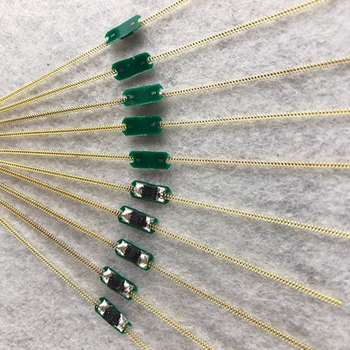 RFID UHF嵌入式轮胎标签